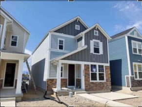 Building Photo - 10078 Loblobby Ln
