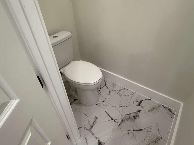 Building Photo - 361 County Line Rd