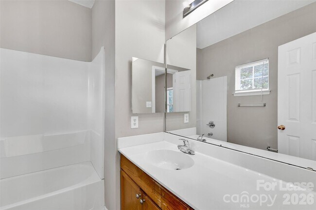 Building Photo - 6349 Mallard View Ln