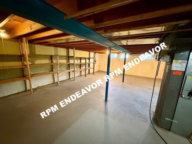Building Photo - 1407 La Cerros Ln