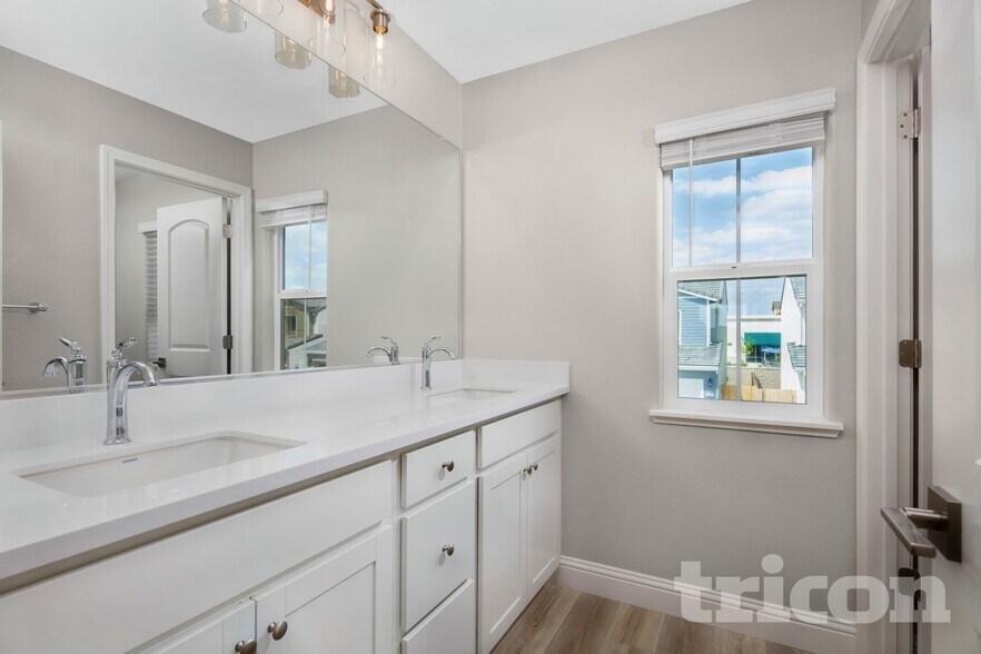 Building Photo - 11699 Giacinta Ln