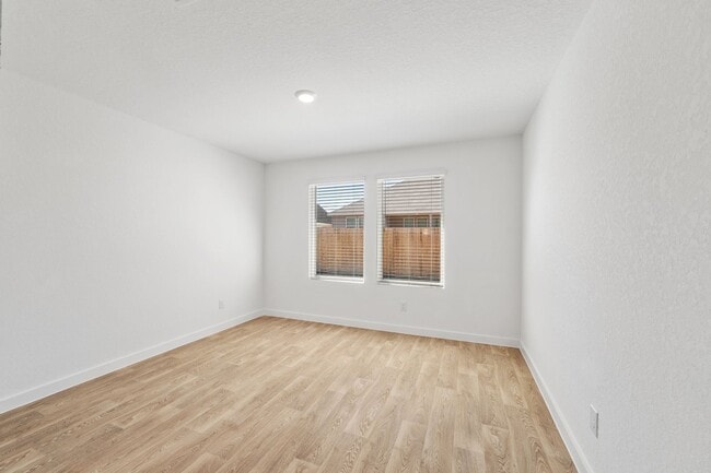 Building Photo - Luxurious 4 BR / 2 BA with THREE-CAR GARAGE - 2314 SF - Harmony Hills, Fredericksburg!