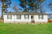 Building Photo - 2621 National Woods Dr