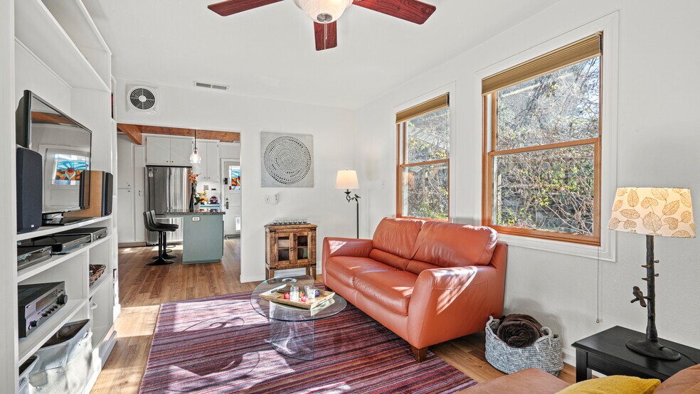Building Photo - 13615 Arnold Dr