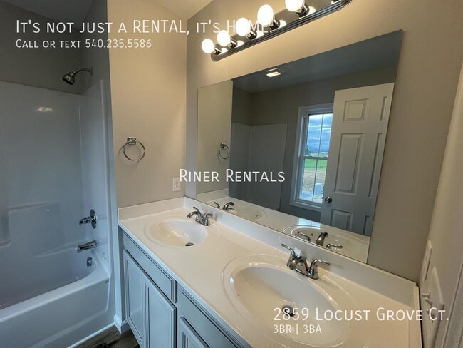 Building Photo - 2859 Locust Grove Ct