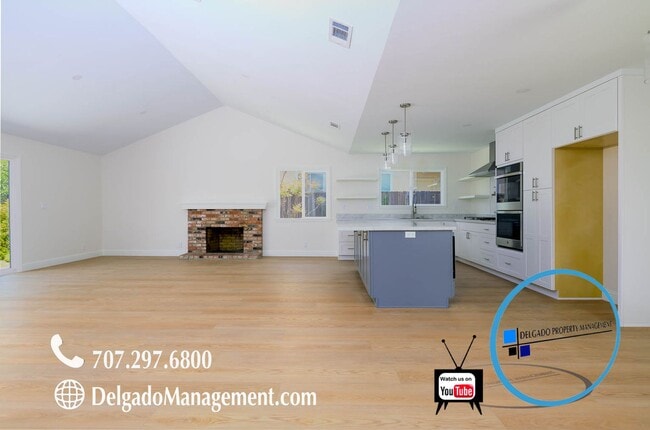 Building Photo - Central Benicia newly remodeled 3 bedroom home