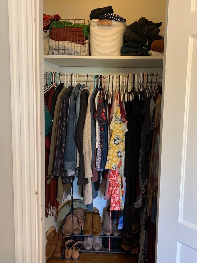 Building Photo - 91 S Washington, Up