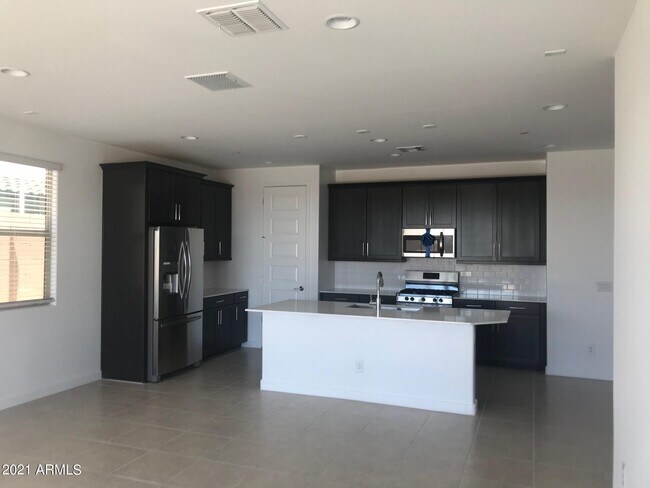 Building Photo - 12487 W Forest Pleasant Pl