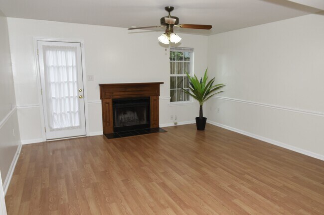 Building Photo - 2110 Gary St