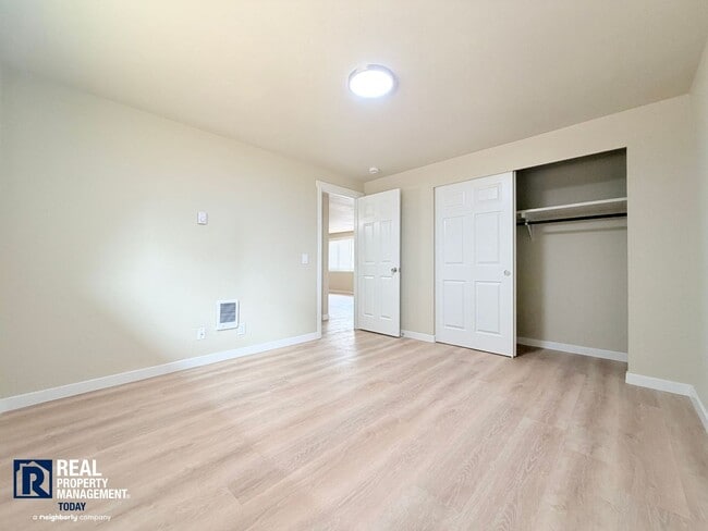 Building Photo - GM Legacy Properties LLC - Duplex (GOLD)