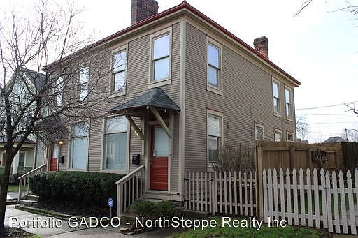 Building Photo - 141 E 4th Ave