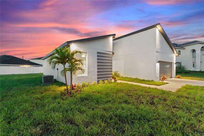 Building Photo - 217 Cimarron Dr