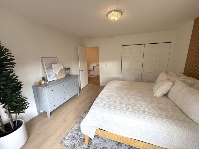 Building Photo - UPDATED TWO BEDROOM / ONE BATH TWO-STORY C...