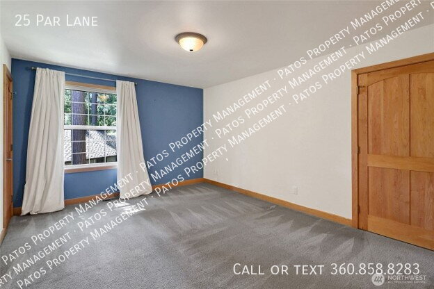 Building Photo - 25 Par Ln