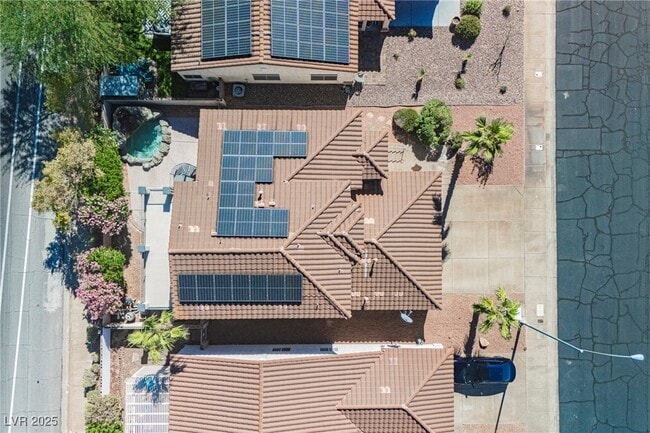 Building Photo - 138 Cam Capri