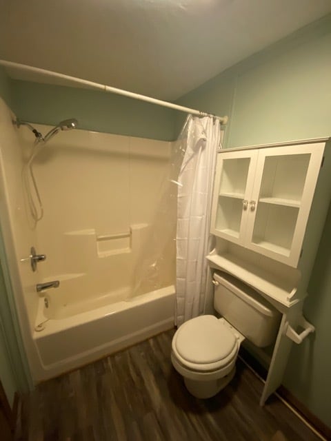 Building Photo - 114 Cedar Pl