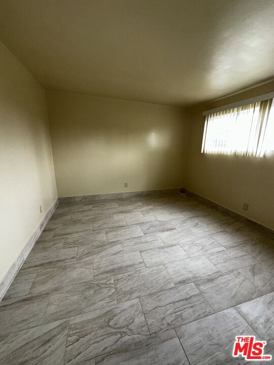 Building Photo - 3422 Maricopa St