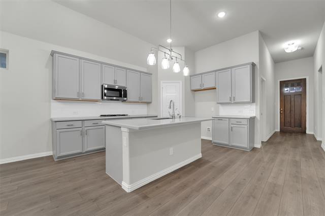 Building Photo - 2514 Vera Wy