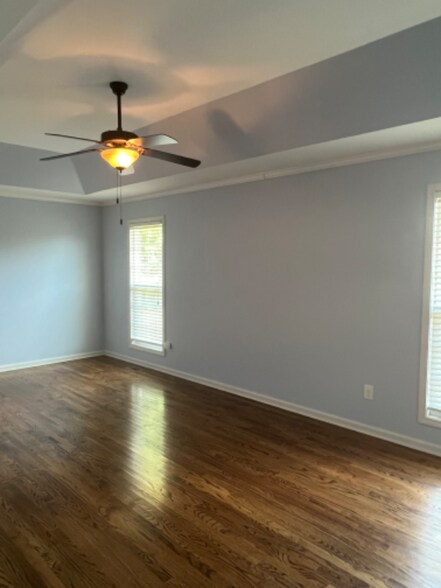 Building Photo - 103 Beacon St