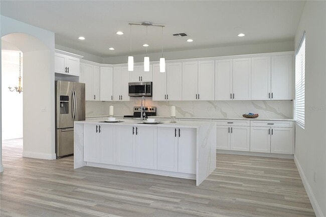 Building Photo - 5308 Cedarshake Ln