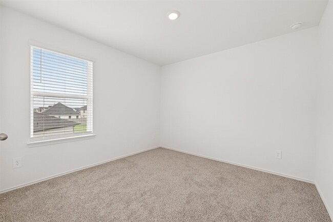 Building Photo - 4242 Wilsford Oak Wy