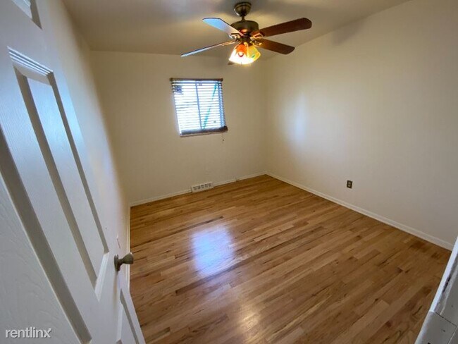 Building Photo - 2 br, 1 bath House - 644 S Perry St