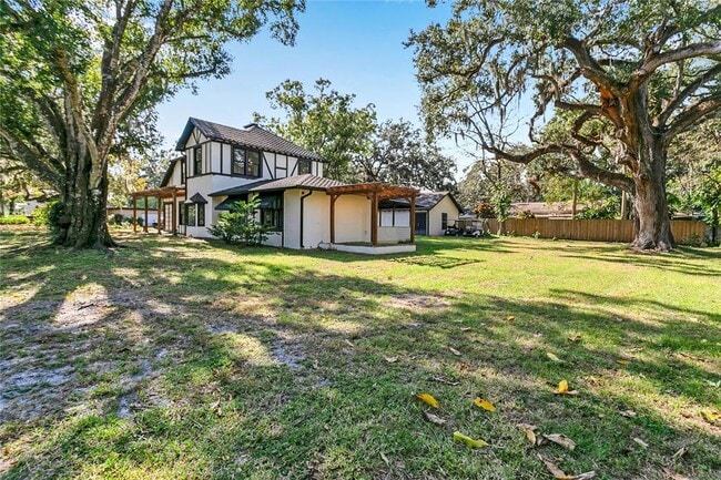 Building Photo - 226 N Elliott Ave