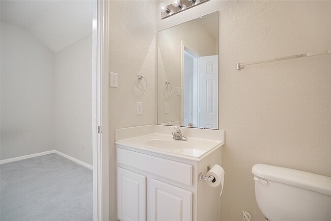 Building Photo - 111 Zephyr Bend Pl