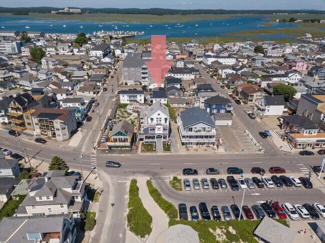 Building Photo - 8 N St