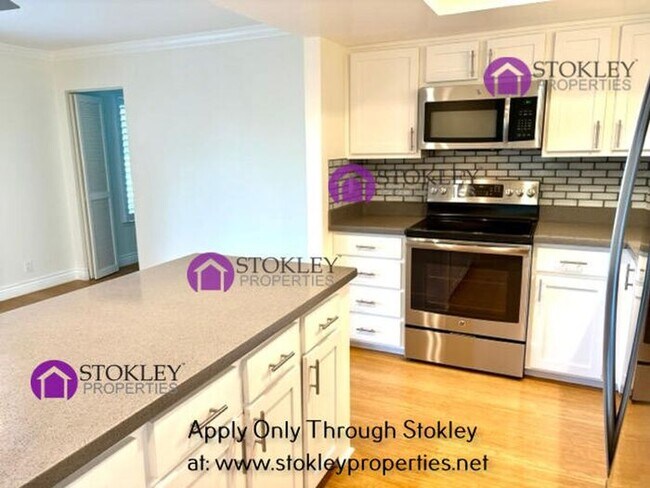 Building Photo - 3125 Terra Granada Dr