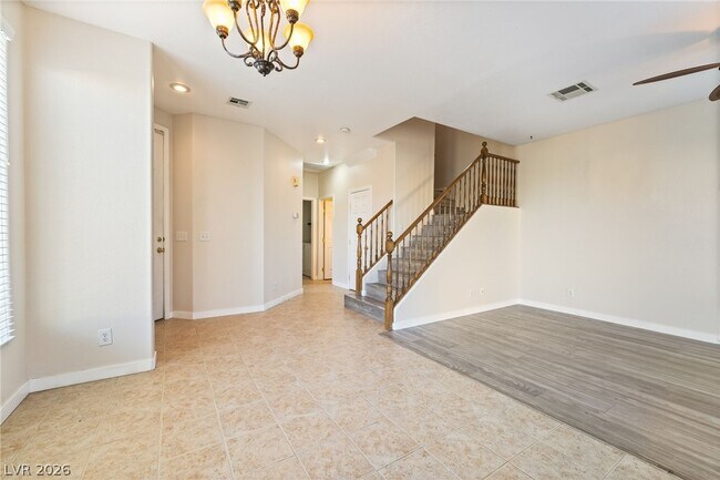 Building Photo - 3668 Sanwood St