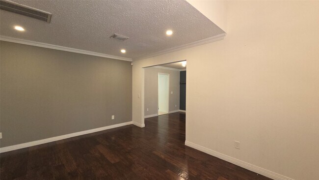 Building Photo - 54 Thorn Berry Pl