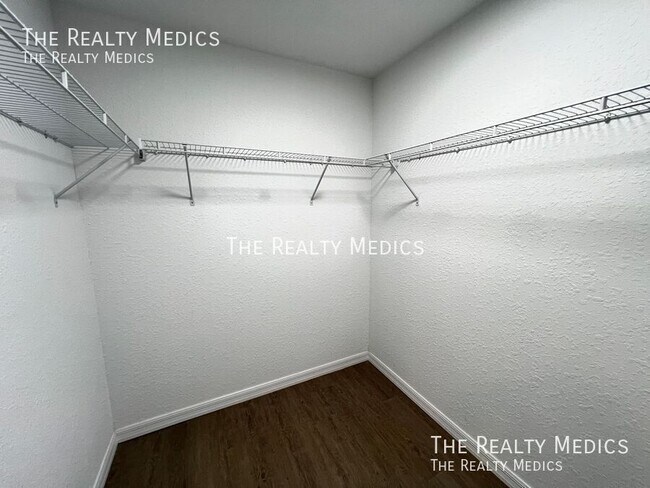 Building Photo - 391 Malauka Loop