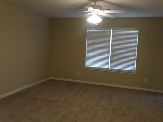 Building Photo - 9422 Ivory Trail Ln