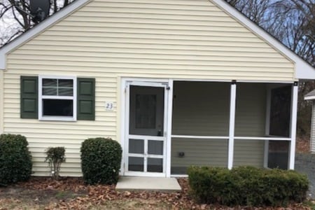 Building Photo - 12704 Old Bridge Rd