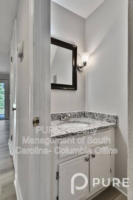 Building Photo - 340 Rutledge Pl