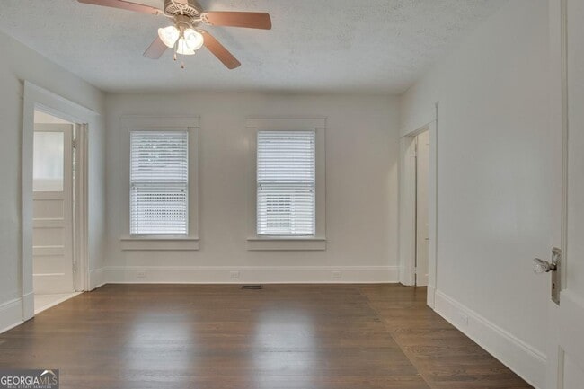 Building Photo - 860 Metropolitan Pkwy SW