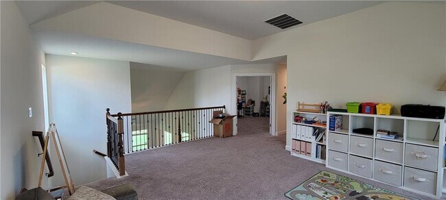 Building Photo - 2268 Hat Bender Lp