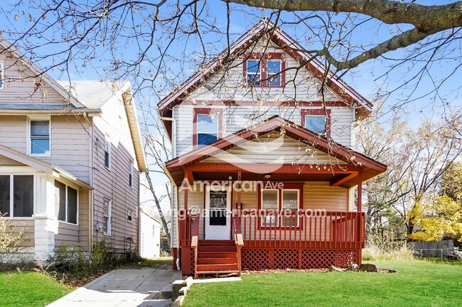 Primary Photo - 563 Garry Rd