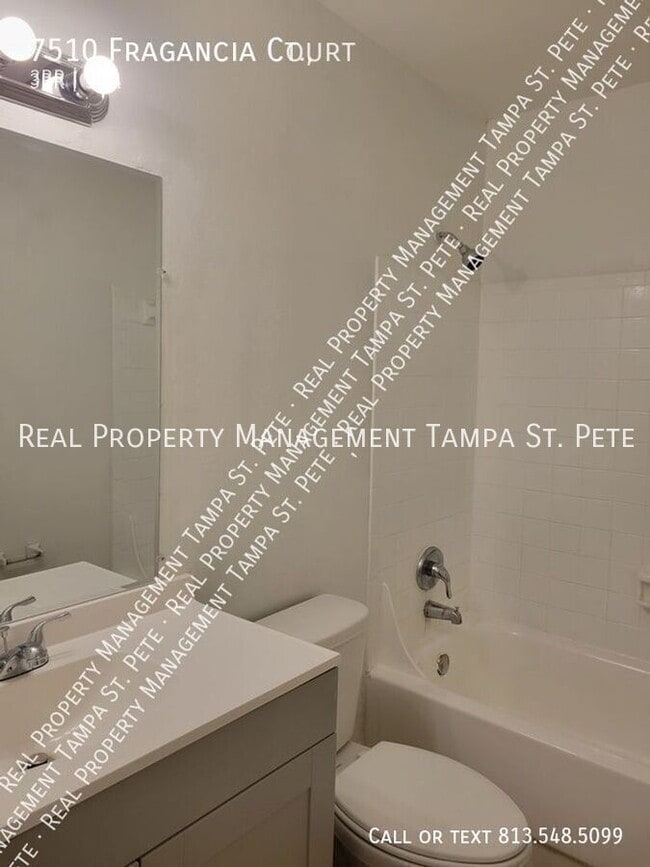 Building Photo - 7510 Fragancia Ct