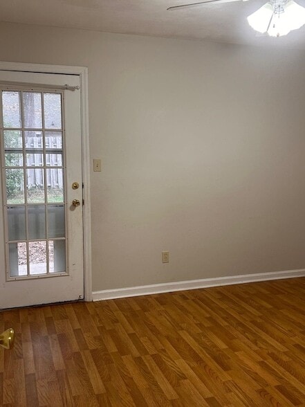 Building Photo - 1141 Brafforton Dr