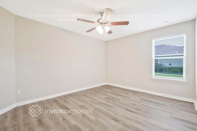 Building Photo - 78125 Saddle Rock Rd
