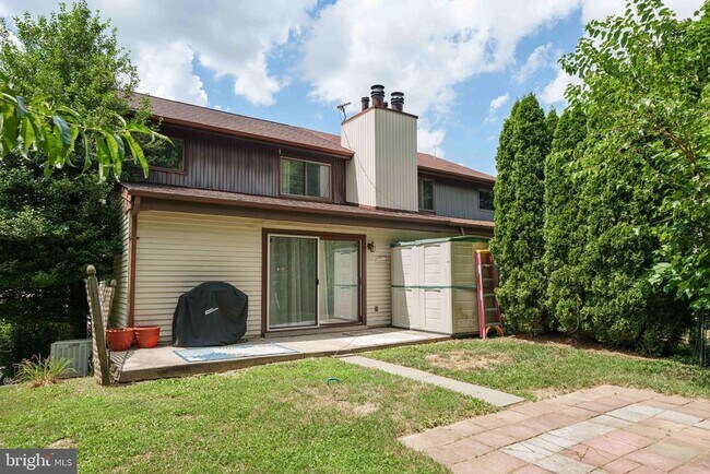 Building Photo - 3415 Pebble Beach Dr