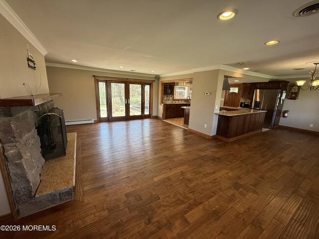 Building Photo - 2360 Monmouth Rd