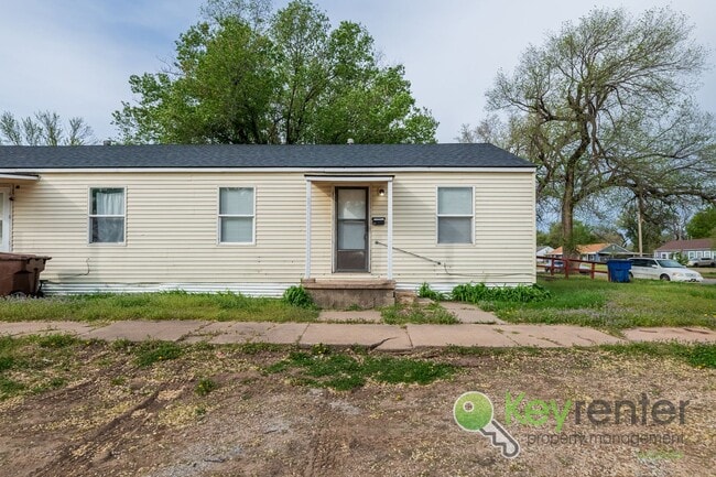 Building Photo - 4301 E Whitney Ln