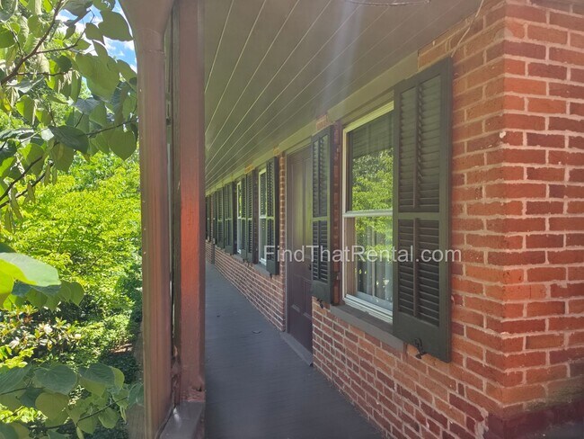 Building Photo - COMING SOON! Gorgeous historic downtown Carlisle rental with fenced yard, pond, balcony, and hard...