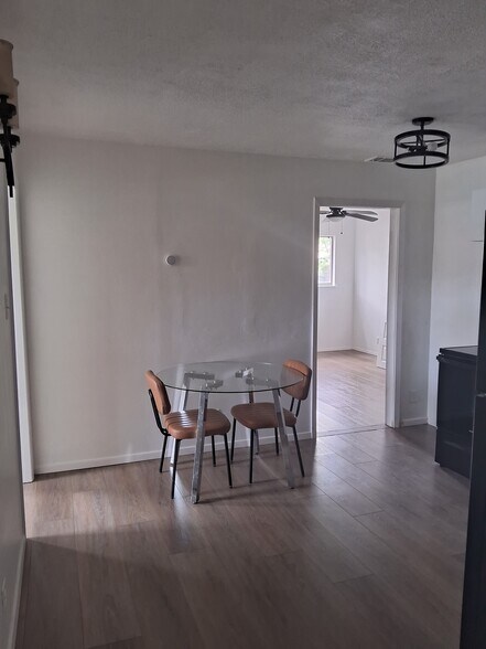 Building Photo - 207 Arnett Dr