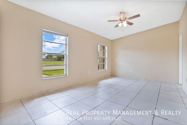 Building Photo - 3121 Yorych Ln