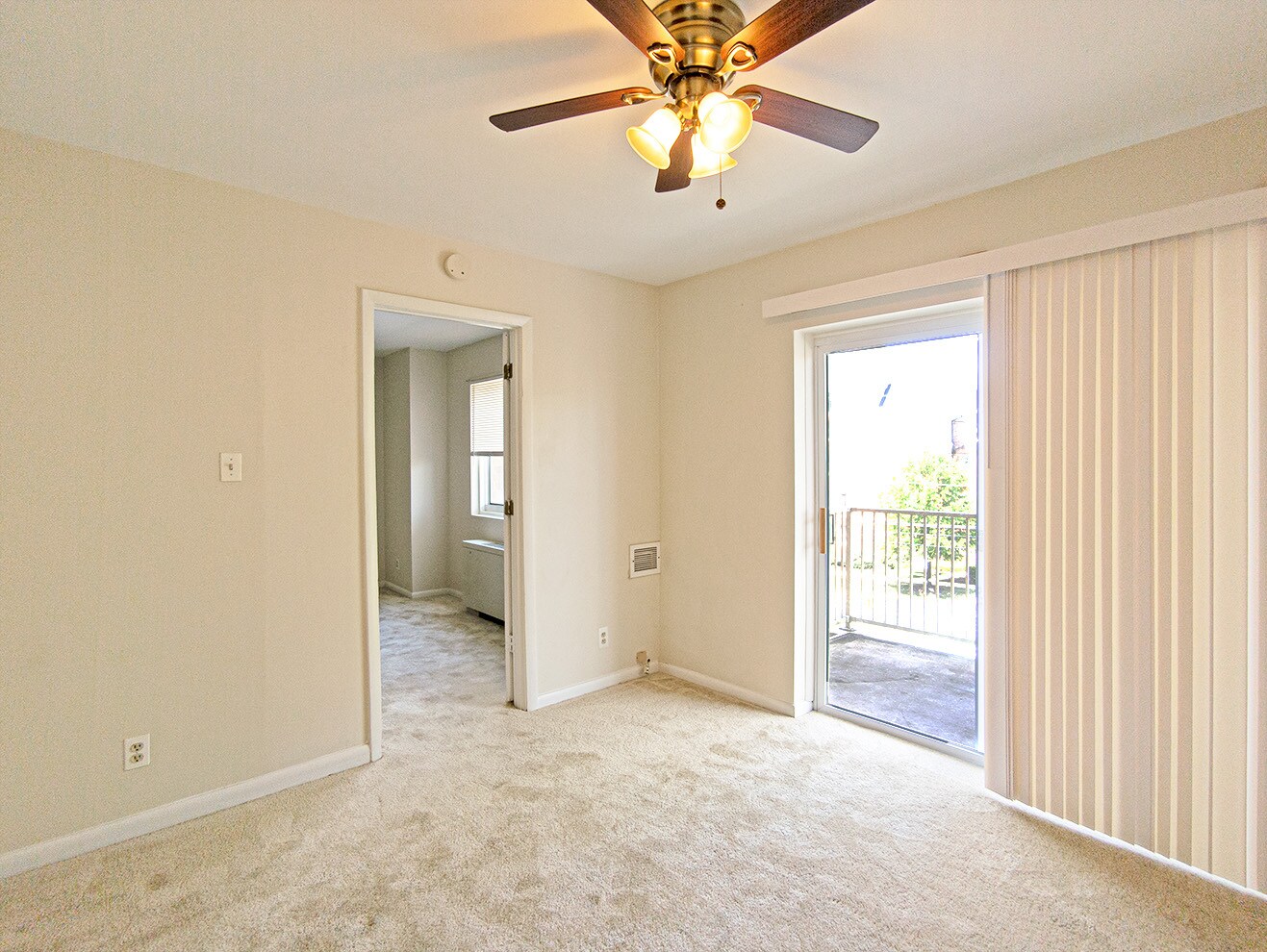 Building Photo - 4313 Knox Rd