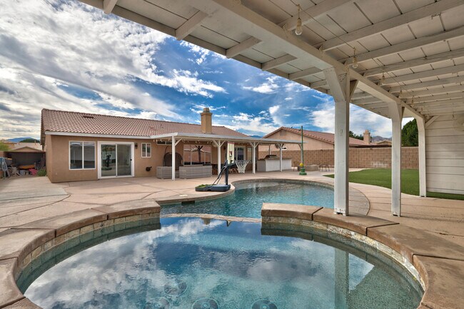 Building Photo - 81358 Avenida Blanca